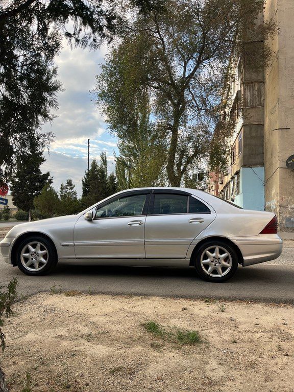 Mercedes C 240, 2.6 L, 2002 il, 235 459 km — Avtomobillər, Sumqayıt (10)
