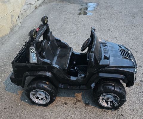 Uşaq üçün elektrikli maşın – off-road tipli “HUMMER/HUM1ER” stili — Bakı