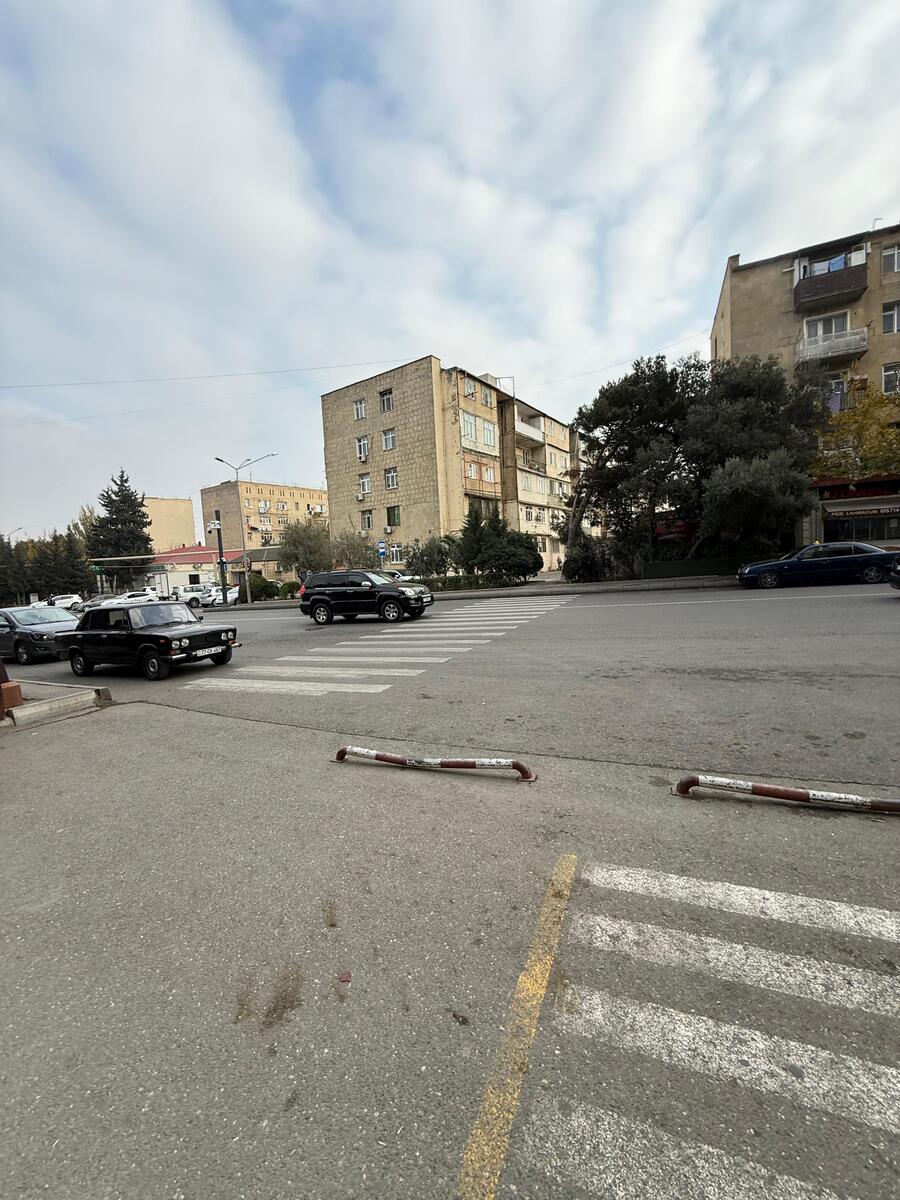 Satılır 2 otaqlı köhnə tikili 55 m² — Mənzil, Bakı (2)
