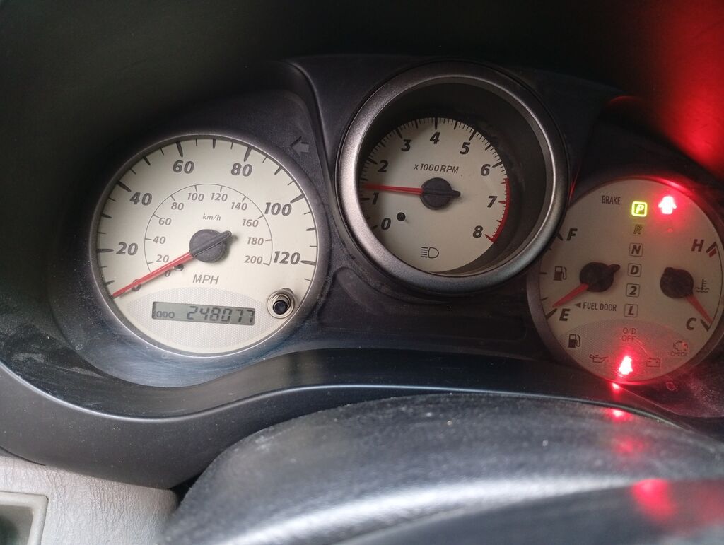Toyota RAV4: 2 l 2001 il Krossover 01-BR-676 — Avtomobillər, Masazır (8)