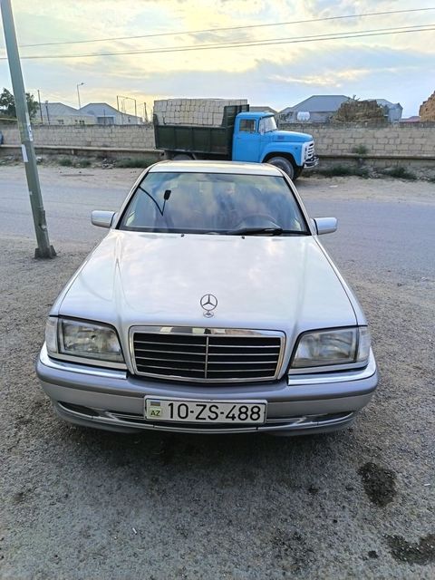 Mercedes C 180, 1.8 L, 1995 il, 999 000 km — Bakı