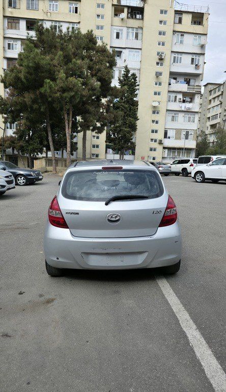 Hyundai i20, 1.4 L, 2010 il, 360 000 km — Avtomobillər, Bakı (4)