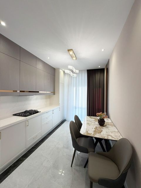 Satılır 3 otaqlı yeni tikili 115 m² — Bakı