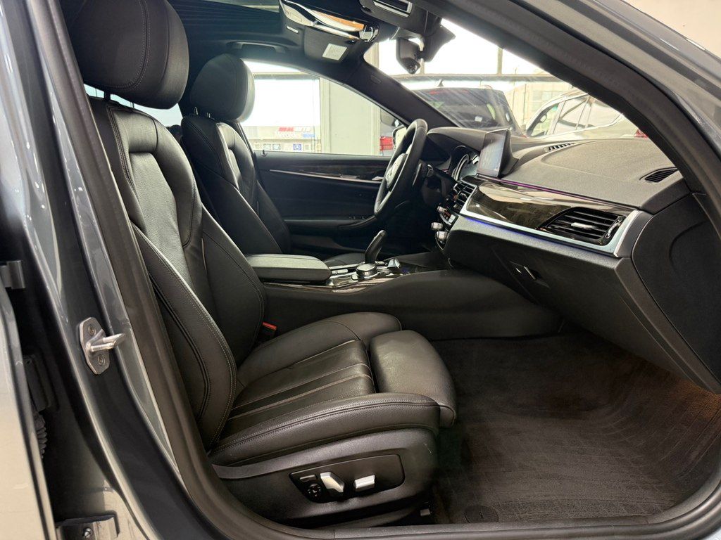 BMW 530, 2.0 L, 2018 il, 138 000 km — Avtomobillər, Bakı (11)