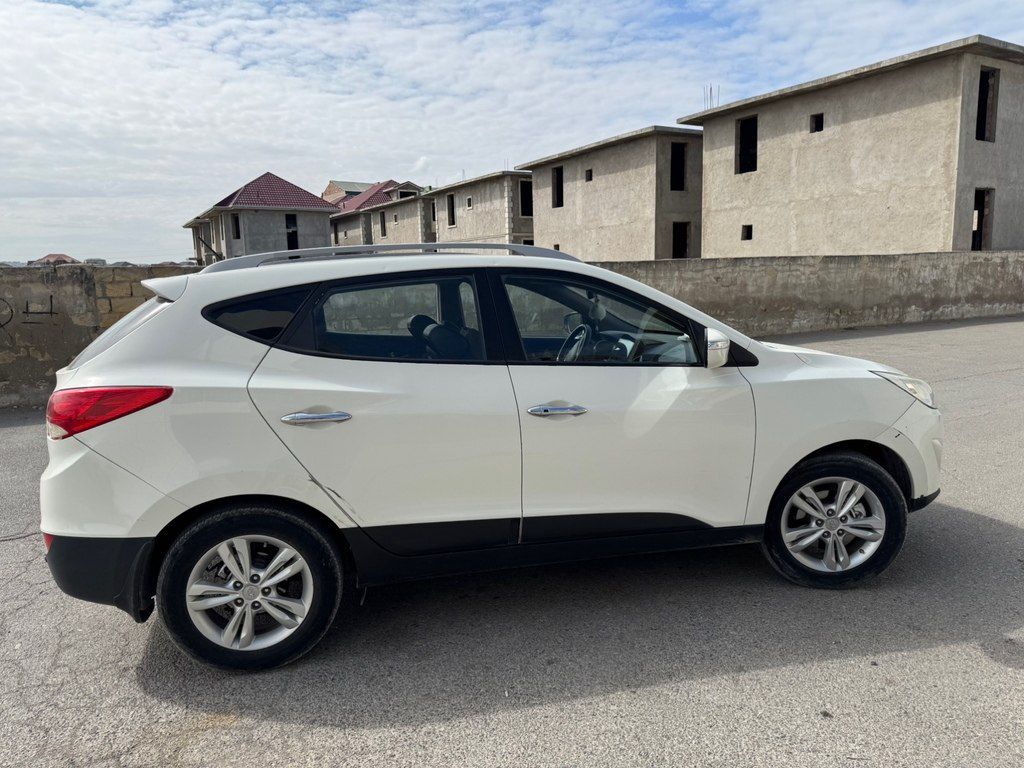 Hyundai ix35, 2.0 L, 2013 il, 106 010 km 90-RO-366 — Avtomobillər, Bakı (7)