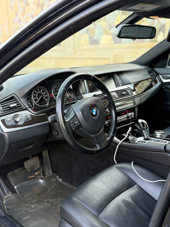 BMW 528, 2.0 L, 2015 il, 220 000 km — Avtomobillər, Bakı (9)