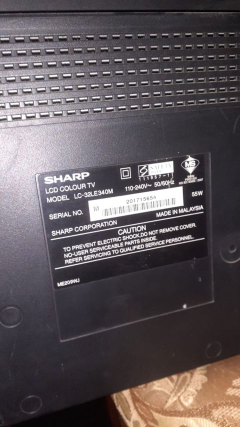 Sharp televizorun satılır.Ekraninda xett var.Pultu yoxdu.Qiymet sondu — Bakı