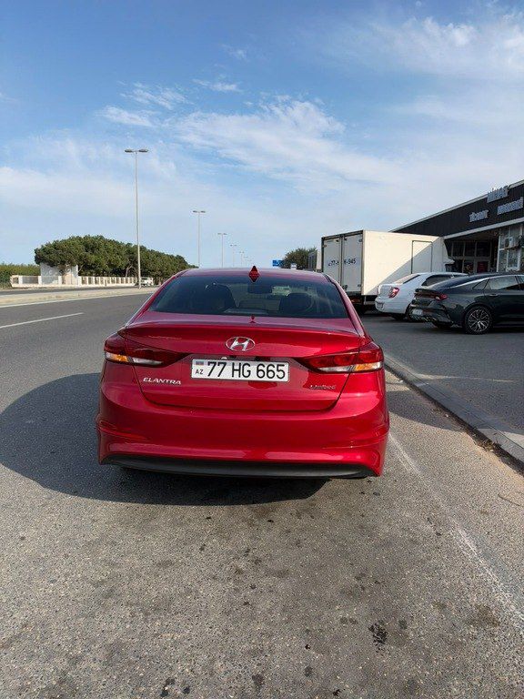Hyundai Elantra, 2.0 L, 2018 il, 90 000 km 77-HG-665 — Avtomobillər, Bakı (2)