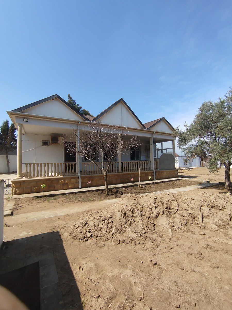 Satılır 4 otaqlı həyət evi/bağ evi 120 m² — Ev, villa, Bakı (9)