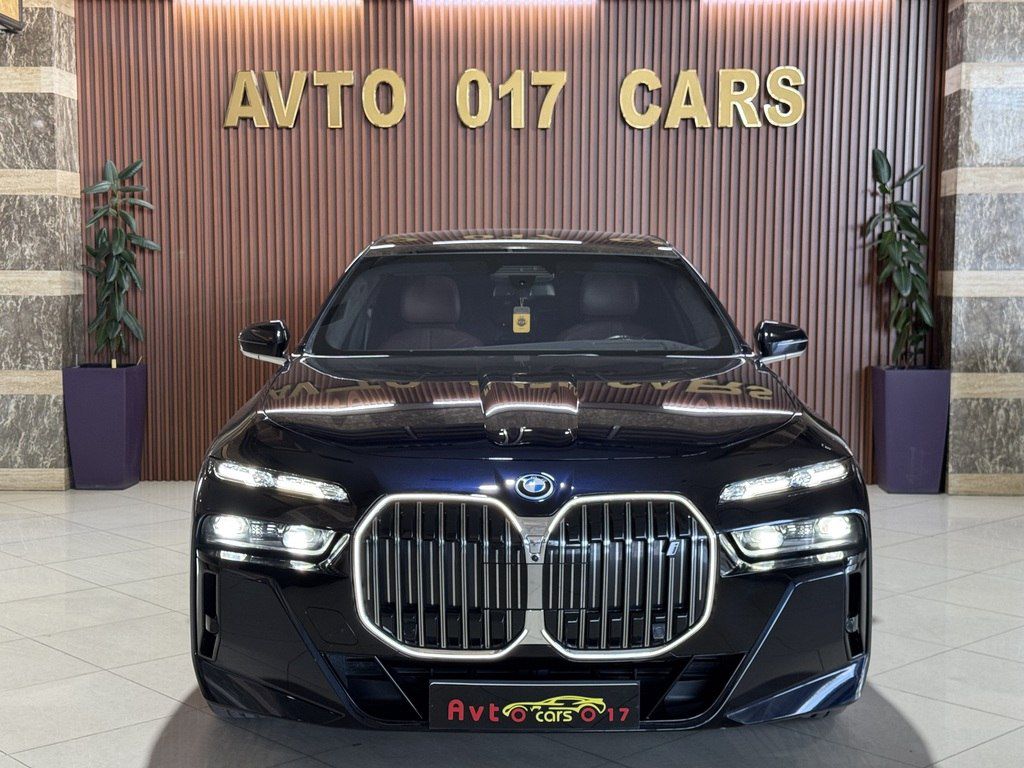 BMW i7 M70, 105.7 kWh, 2023 il, 89 000 km — Avtomobillər, Bakı