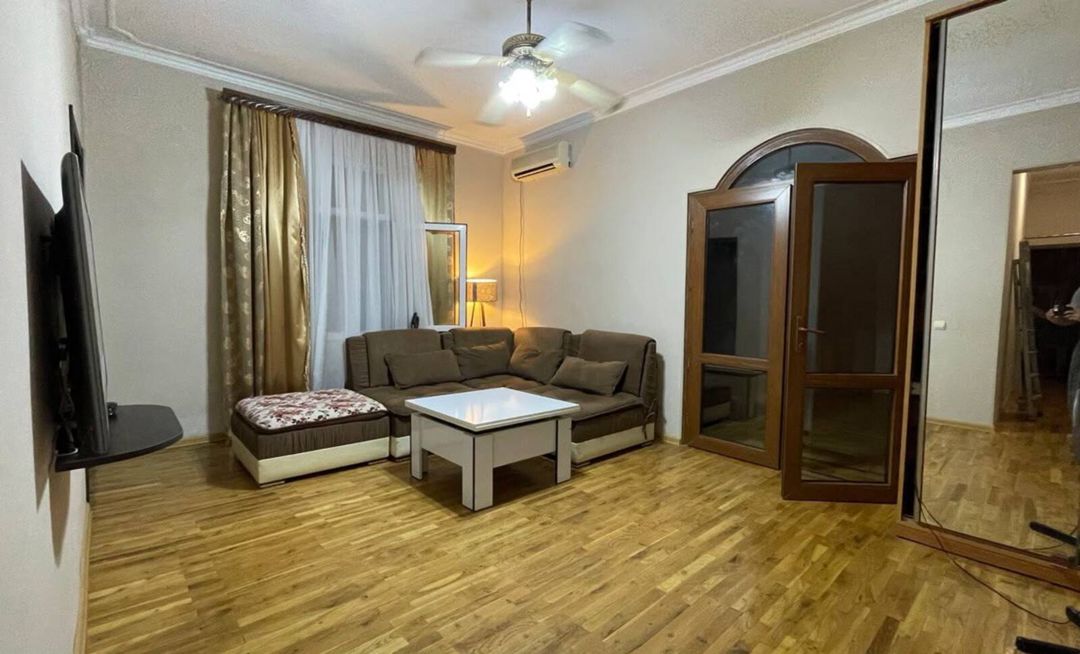 Satılır 5 otaqlı həyət evi/bağ evi 1.5 m² — Ev, villa, Bakı (6)