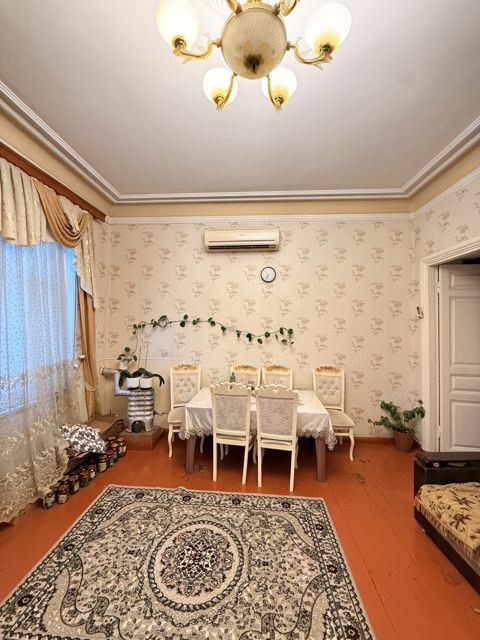 Satılır 3 otaqlı köhnə tikili 52 m² — Bakı