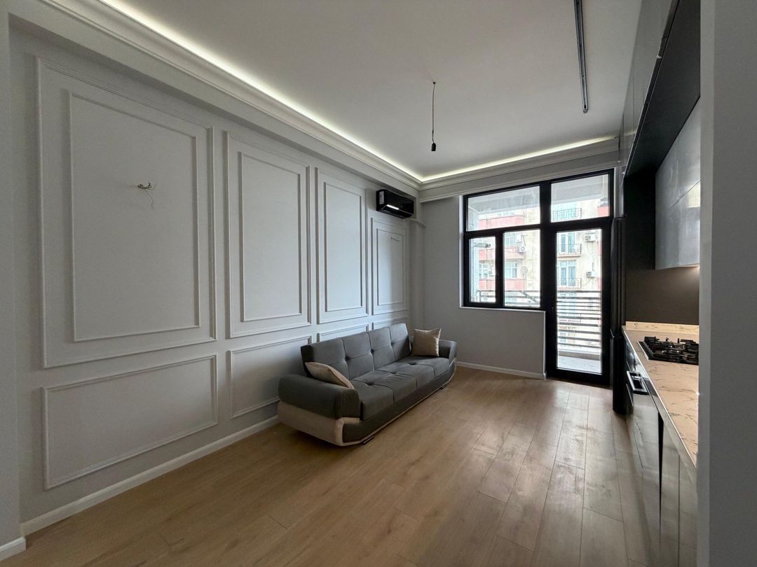 Satılır 2 otaqlı köhnə tikili 73 m² — Mənzil, Bakı (5)