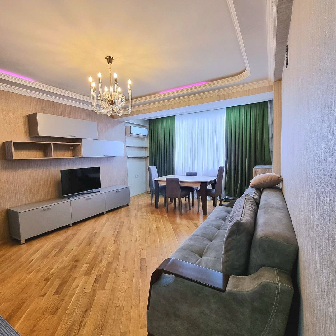 Satılır 2 otaqlı yeni tikili 71 m² — Mənzil, Bakı (2)