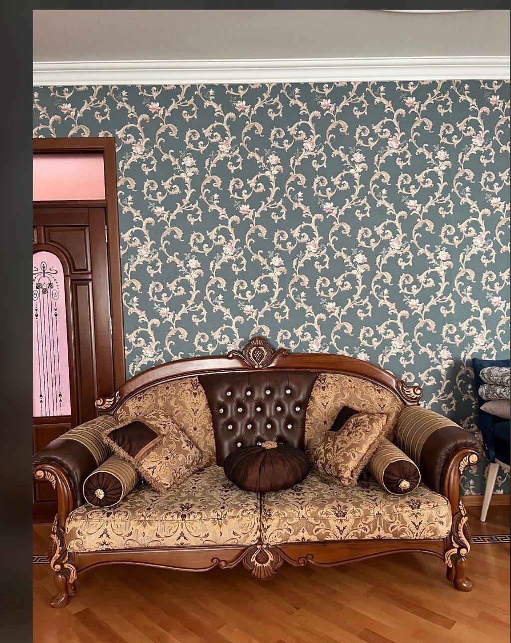 Divan, İşlənmiş — Divanlər, Bakı