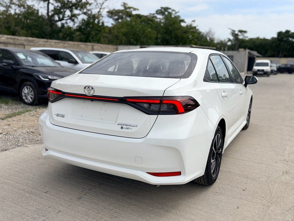 Toyota Corolla, 1.8 L, 0.85 kWh, 2026 il, yeni — Avtomobillər, Bakı (11)