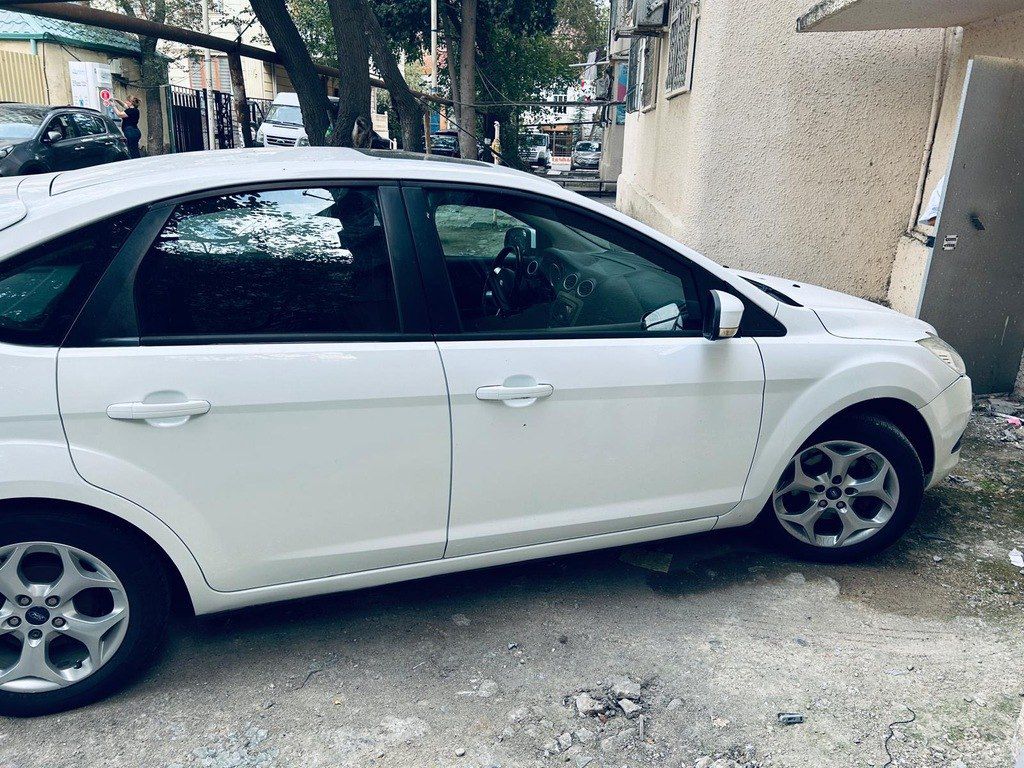 Ford Focus, 1.6 L, 2010 il, 74 500 km — Avtomobillər, Bakı (5)