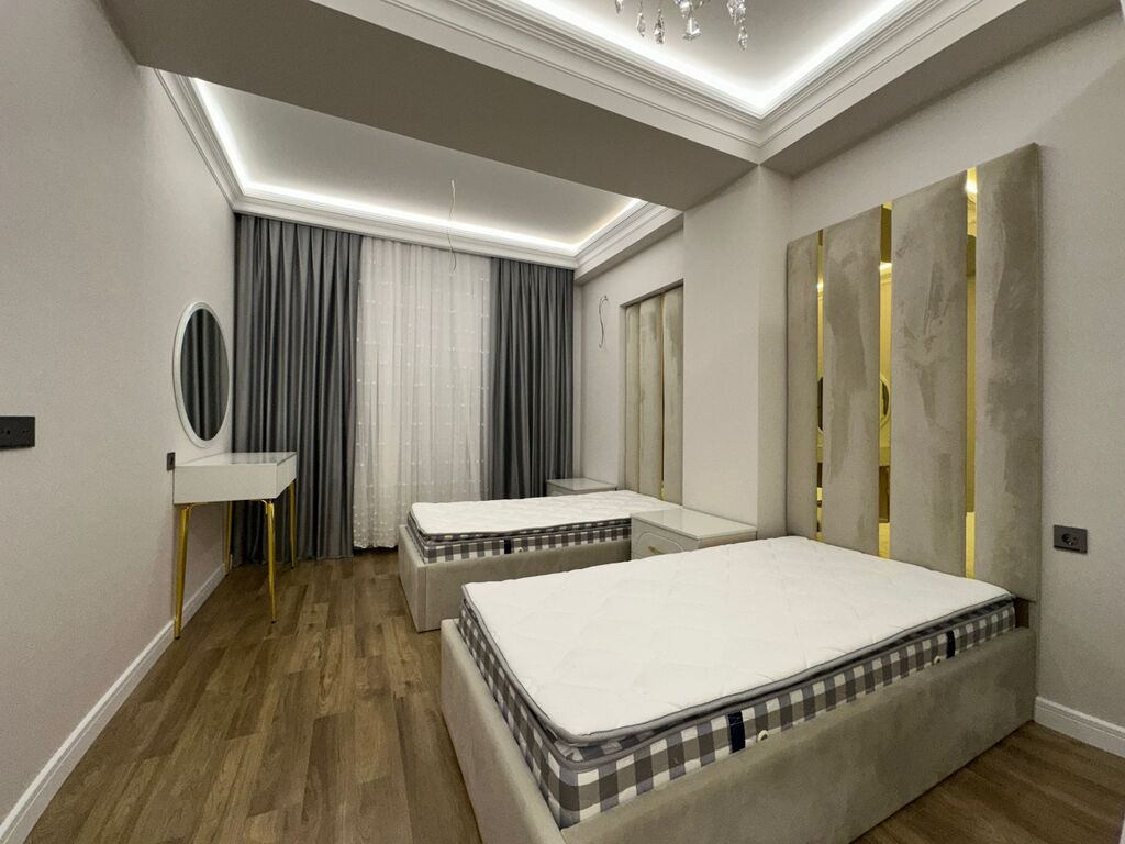 Satılır 4 otaqlı yeni tikili 144 m² — Mənzil, Bakı (9)