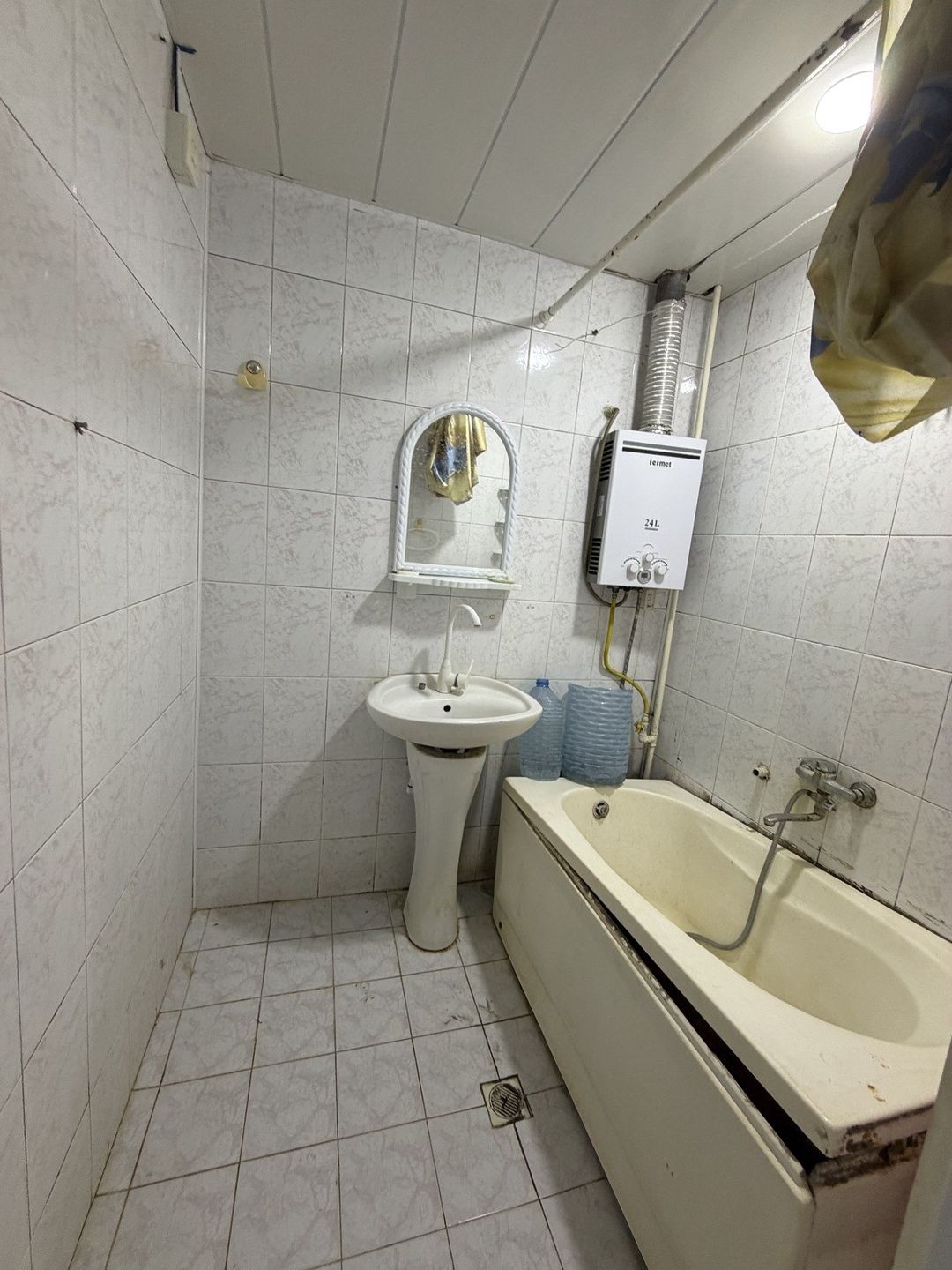 Satılır 3 otaqlı köhnə tikili 65 m² — Mənzil, Bakı (8)