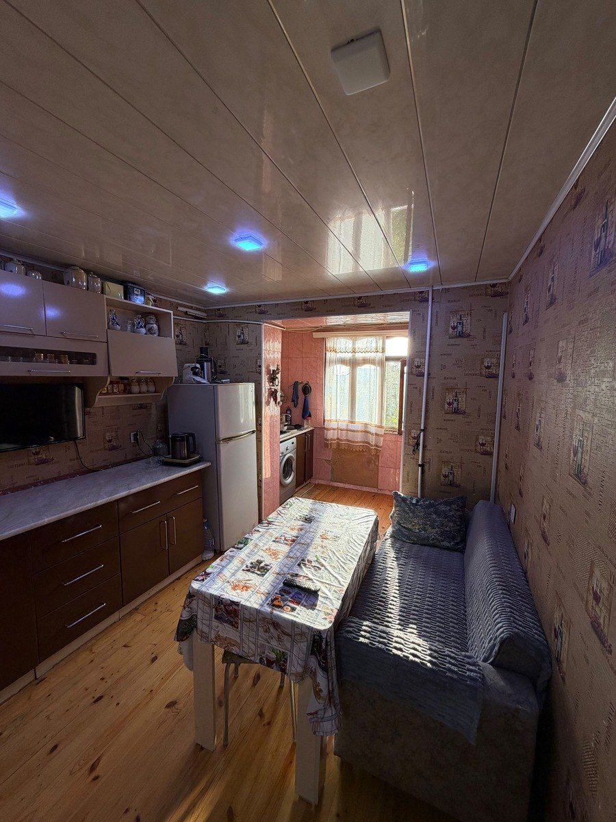 Satılır 4 otaqlı köhnə tikili 100 m² — Mənzil, Bakı (9)
