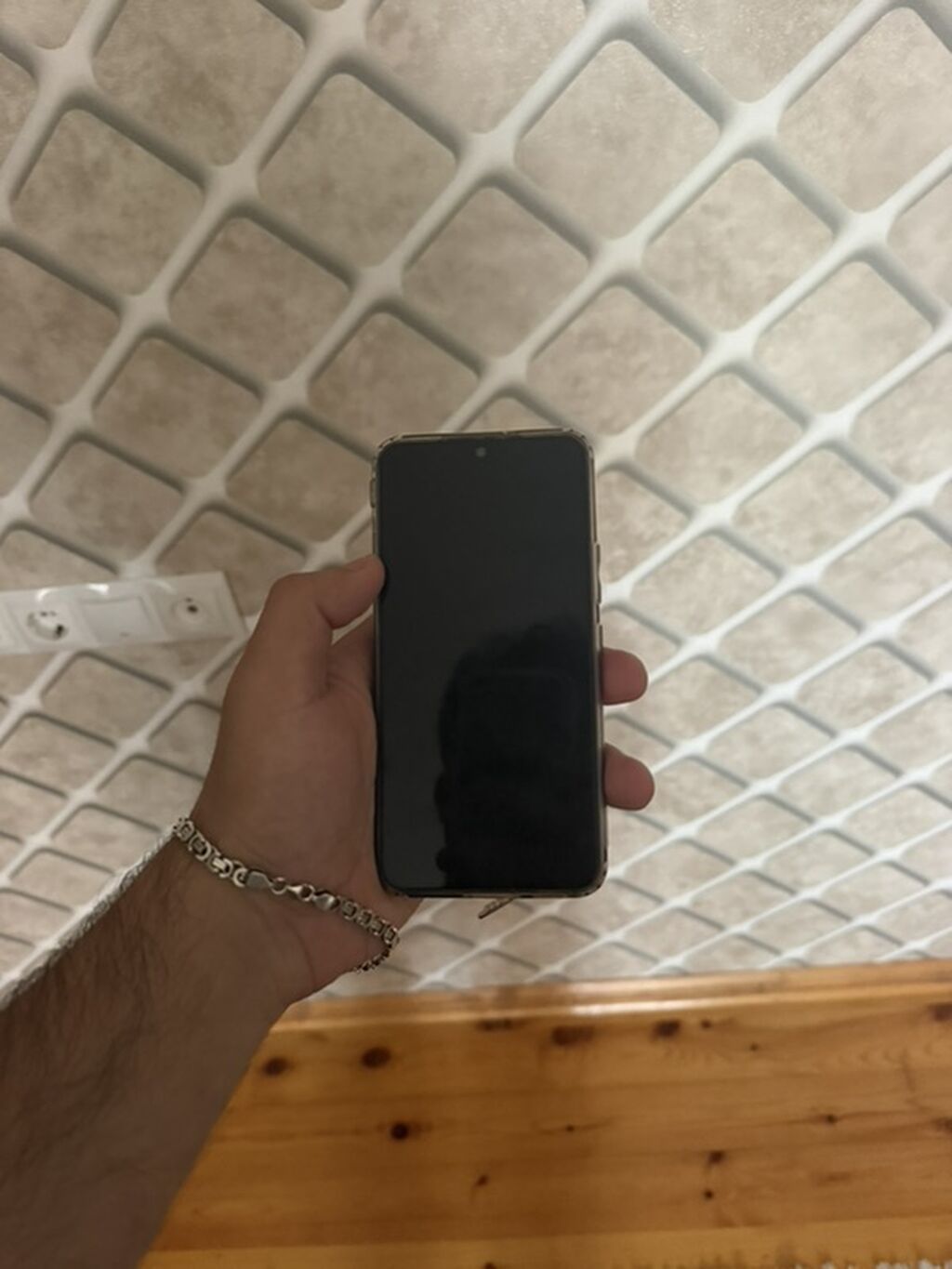 Samsung Galaxy S22, 128 GB, rəng - Qara, Simsiz şarj — Samsung, Sumqayıt (2)