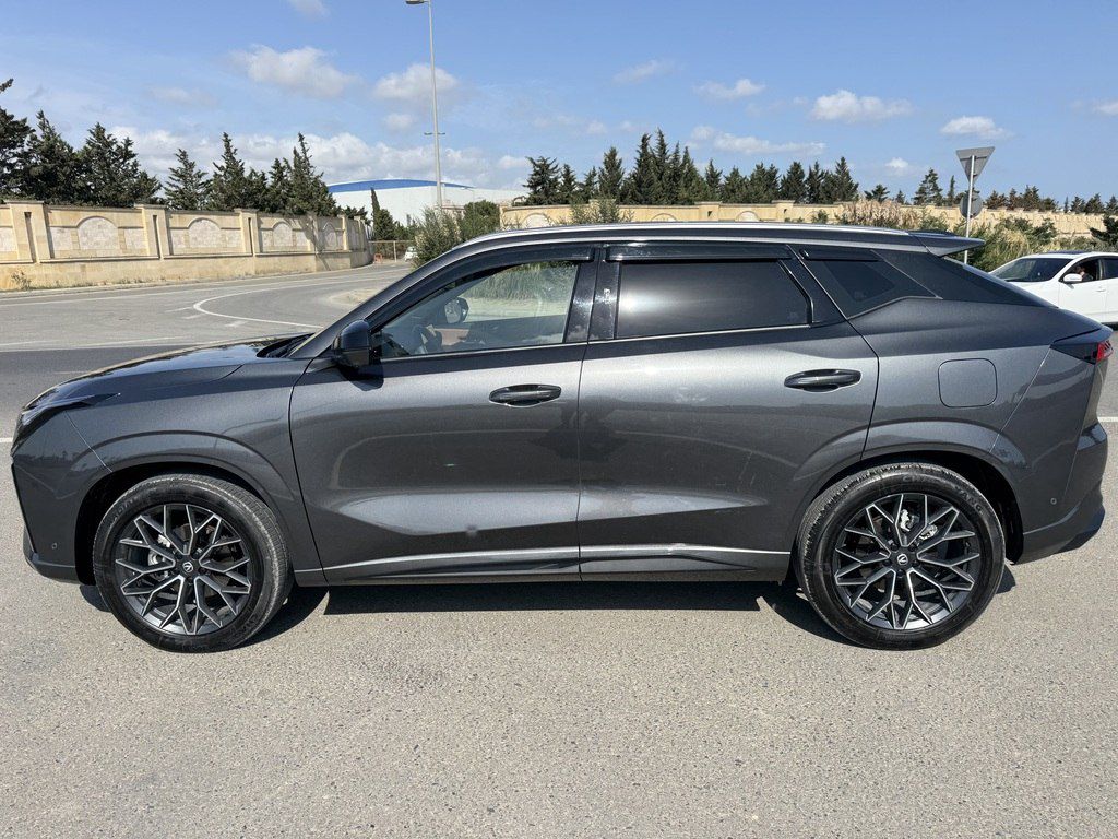 Changan Uni-Z, 1.5 L, 18.4 kWh, 2025 il, 27 800 km — Avtomobillər, Bakı (4)