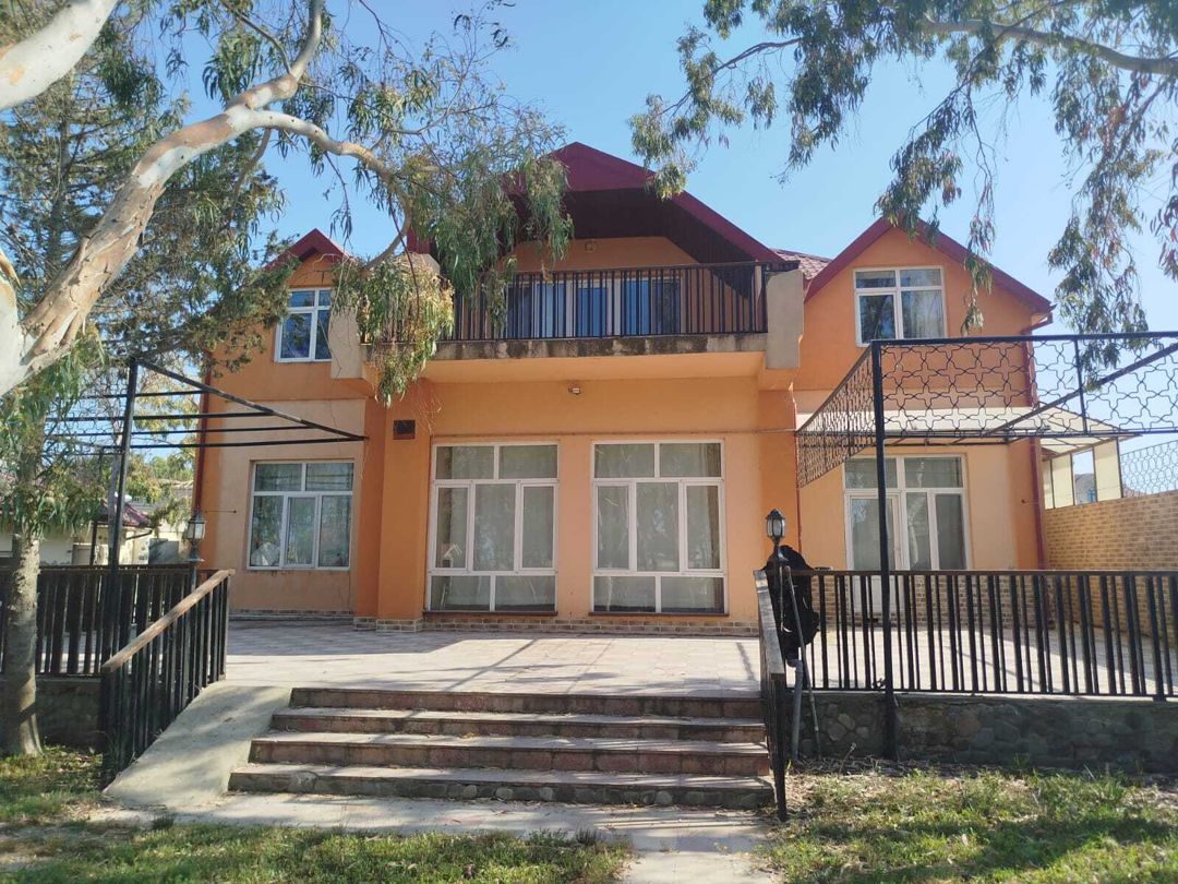 Satılır 5 otaqlı həyət evi/bağ evi 197 m² — Ev, villa, Bakı (9)