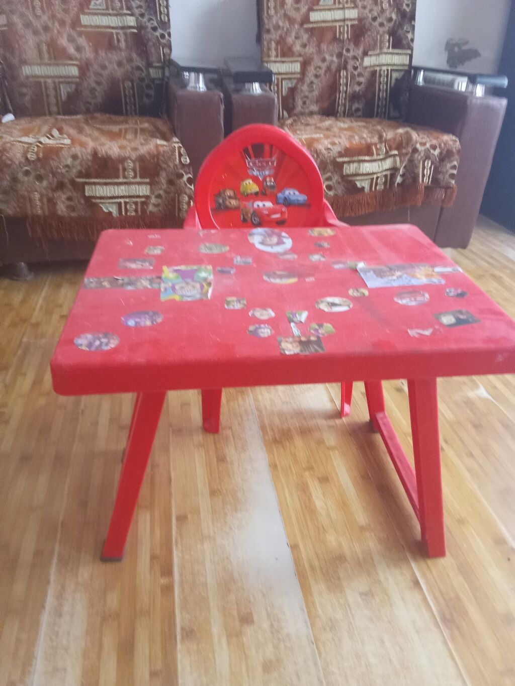 Uşaq üçün masa və stul dəsti acilib baglanan catdirilma var — Masalar və stullar, Xırdalan (2)