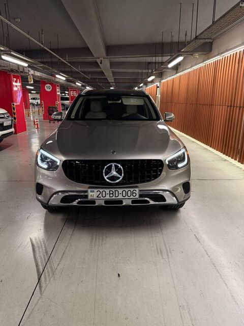 Mercedes GLC 300, 2.0 L, 2020 il, 68 897 km — Gəncə