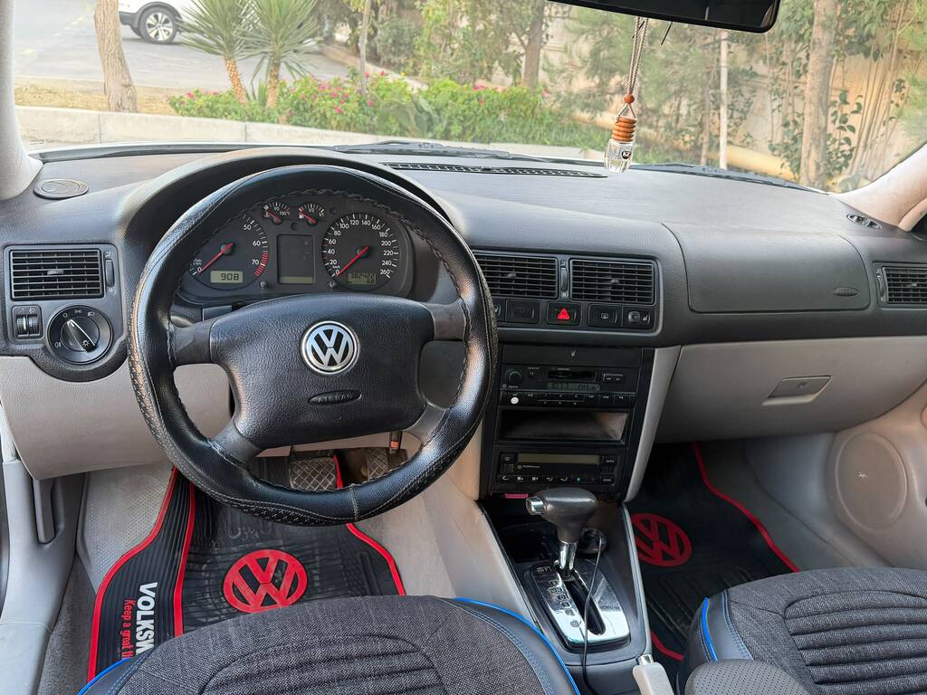 Volkswagen Golf, 1.6 L, 1998 il, 382 400 km — Avtomobillər, Bakı (10)