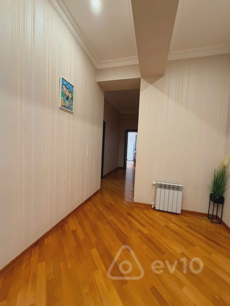 For sale: 3-room apartment (new building), 149 m² — Mənzil, Bakı (9)