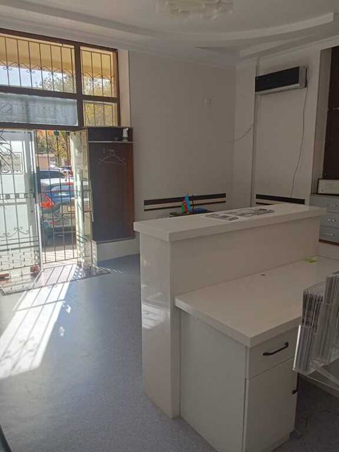 Satılır obyekt 100 m² — Bakı