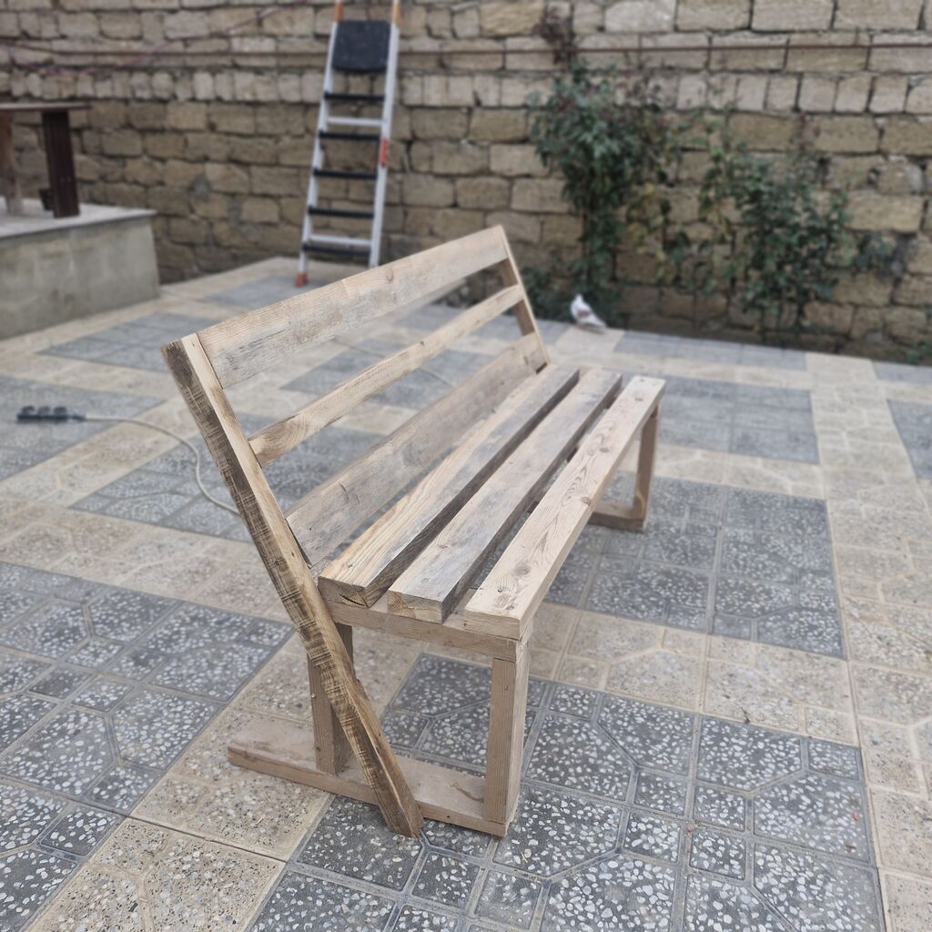 Açıq hava üçün taxta skamyə isdeyen ucun stol da yiqilir - Material — Skamyalər, Digah (2)