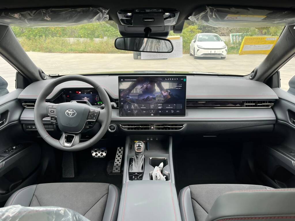 Toyota Camry, 2.0 L, 1 kWh, 2026 il, yeni — Avtomobillər, Bakı (6)