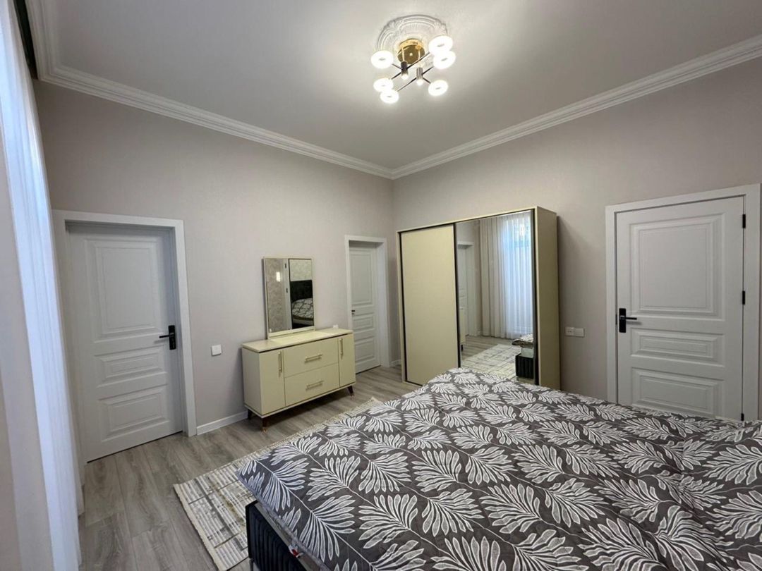 Satılır 3 otaqlı həyət evi/bağ evi 200 m² — Ev, villa, Bakı (10)