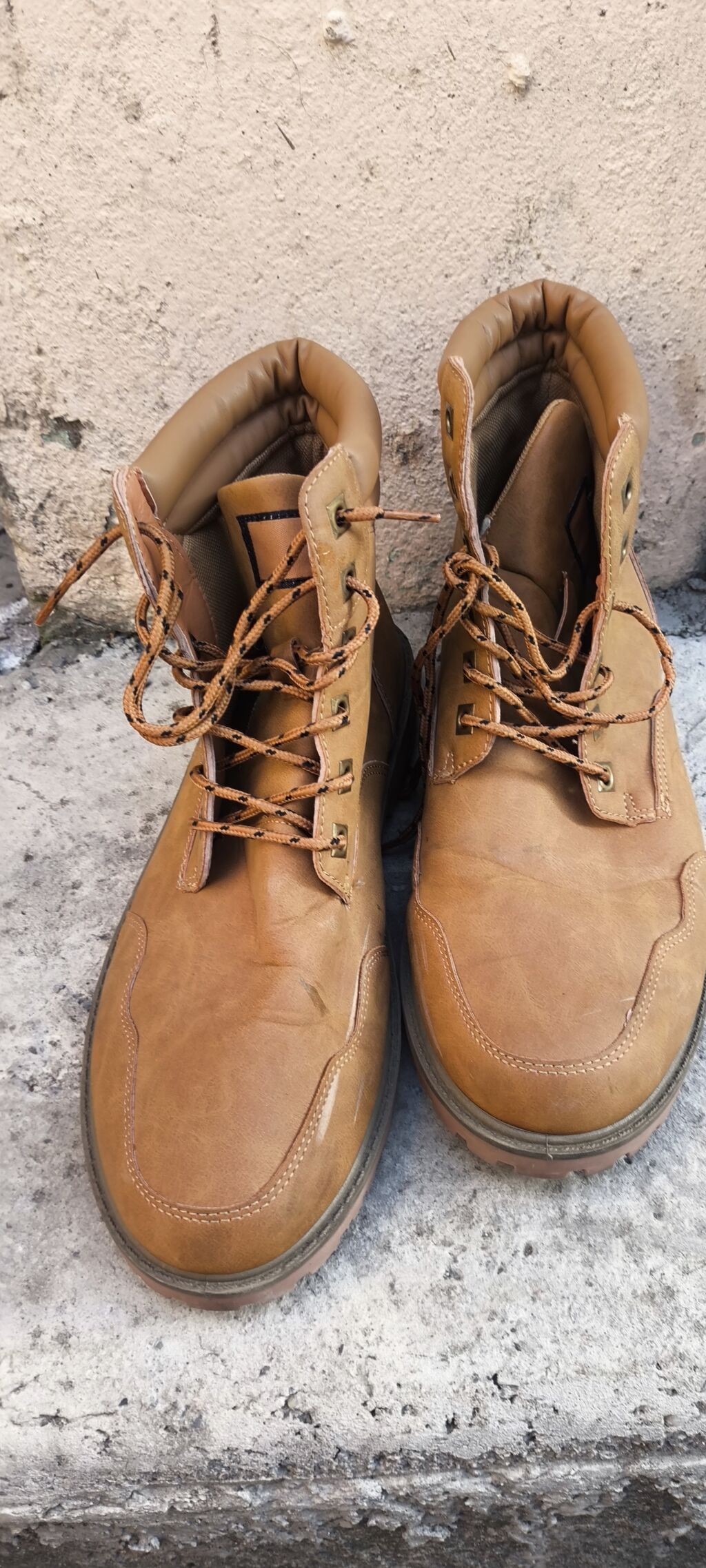 Ayaqqabını Polşadan gətirmişəm, dostum verib, 220 zlota (90 manata) — Botinka, Bakı (3)