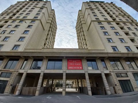 Satılır 4 otaqlı yeni tikili 215 m² — Bakı
