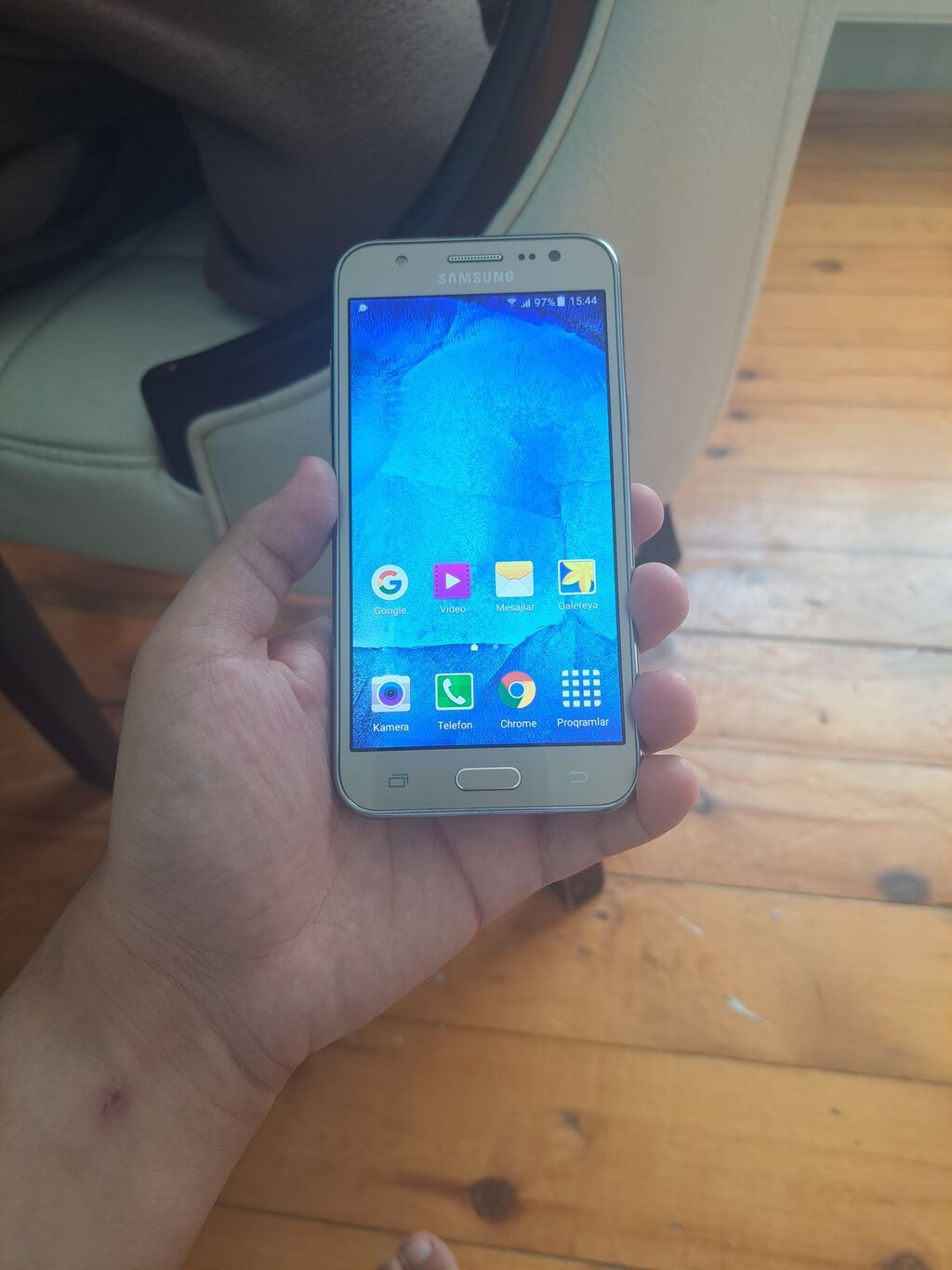 Samsung Galaxy J5 2016, 16 GB, rəng - Qızılı, İki sim kartlı — Samsung, Bakı (3)