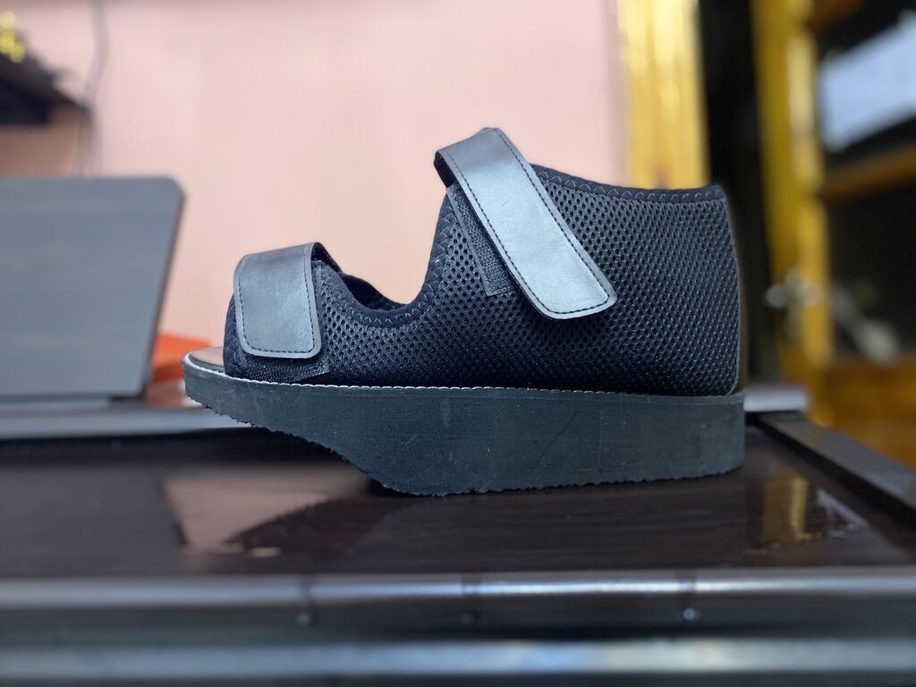 Xüsusi ortopedik şəkər xəstələri üçün ayaqqabı. 40-41 razmer. Alınıb — Digər, Bakı (2)