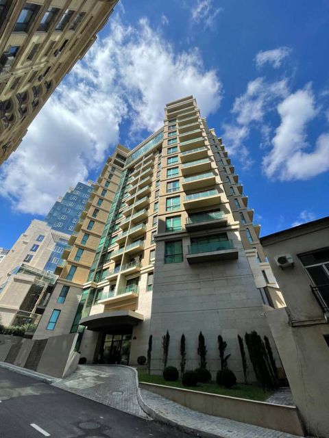 İcarəyə verilir 3 otaqlı yeni tikili 200 m² — Bakı
