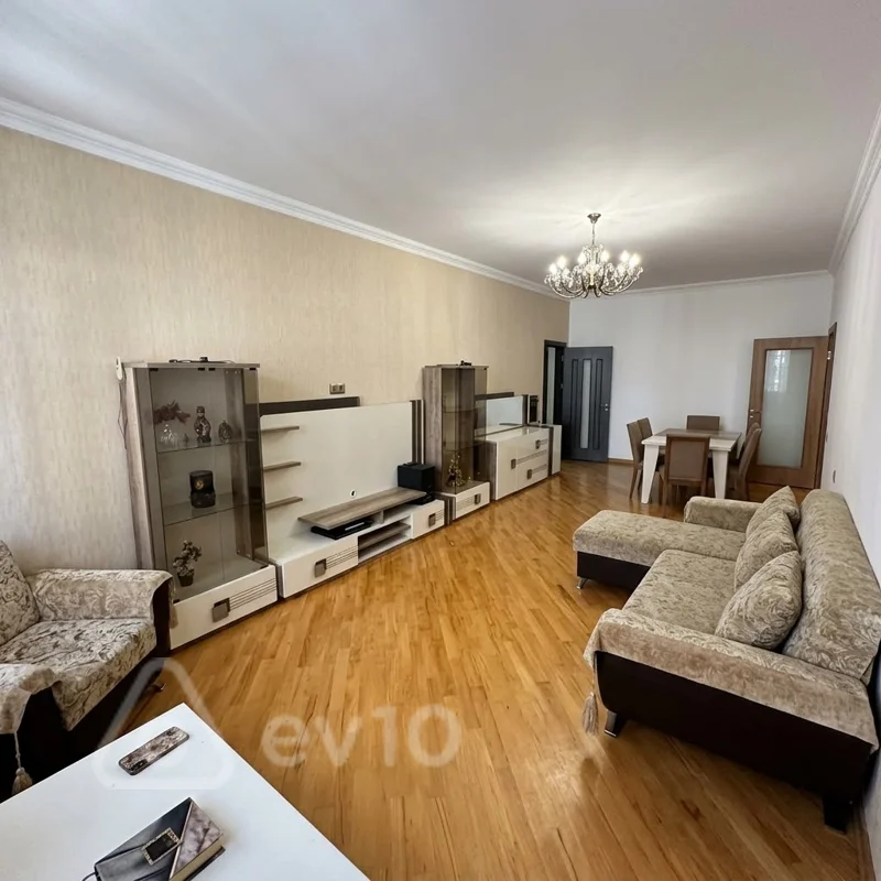 3 otaqlı mənzil, 140 m², Özbəkistan küçəsi — kirayə — Mənzil, Bakı (2)