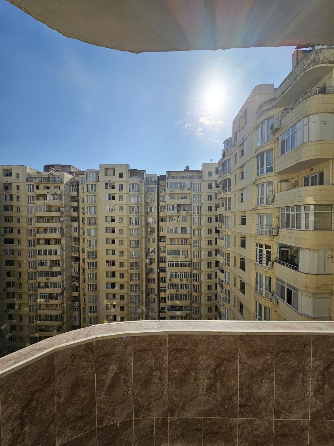 Satılır 3 otaqlı yeni tikili 100 m² — Mənzil, Bakı (2)
