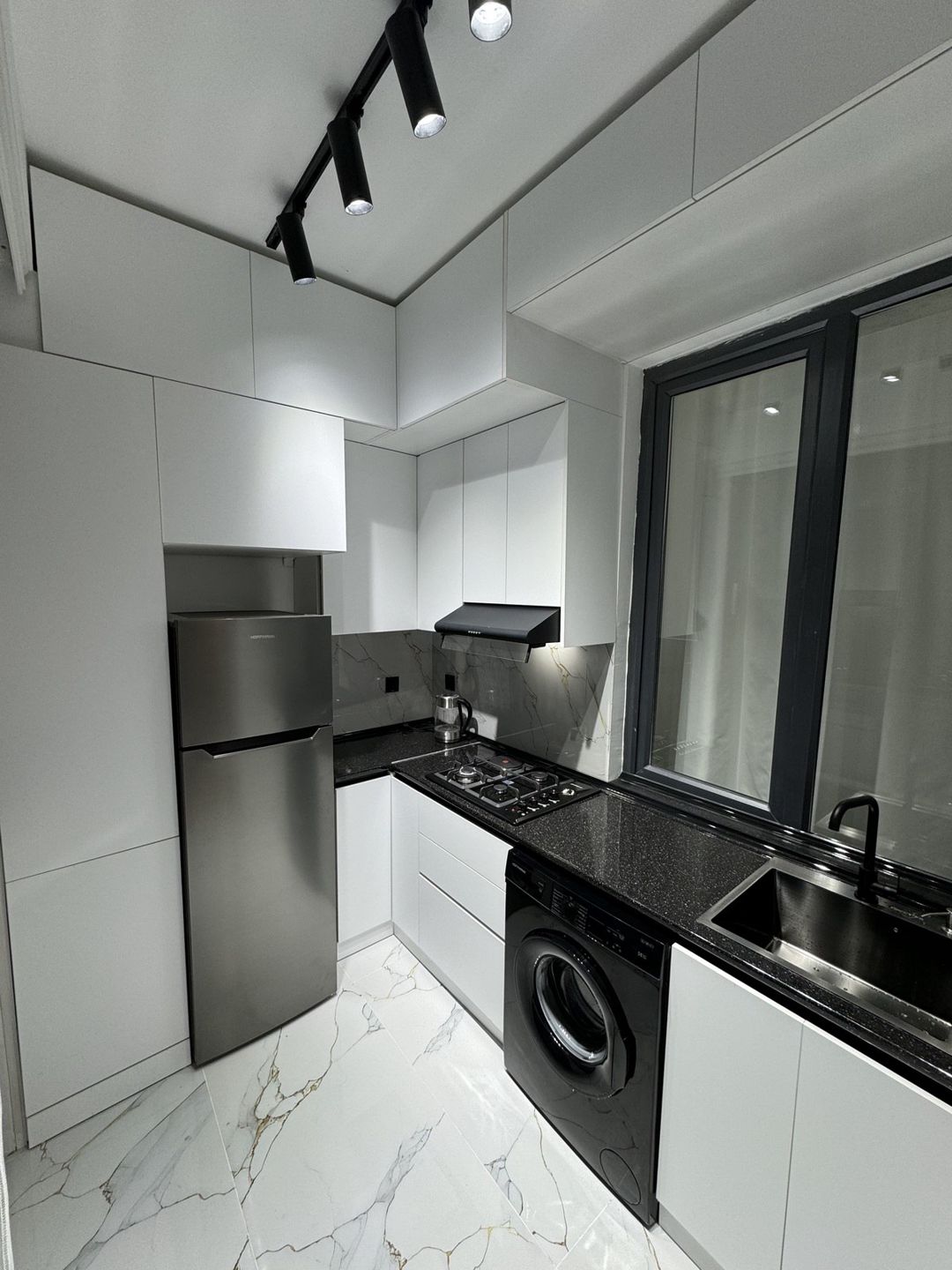 İcarəyə verilir 2 otaqlı yeni tikili 70 m² — Mənzil, Bakı (5)