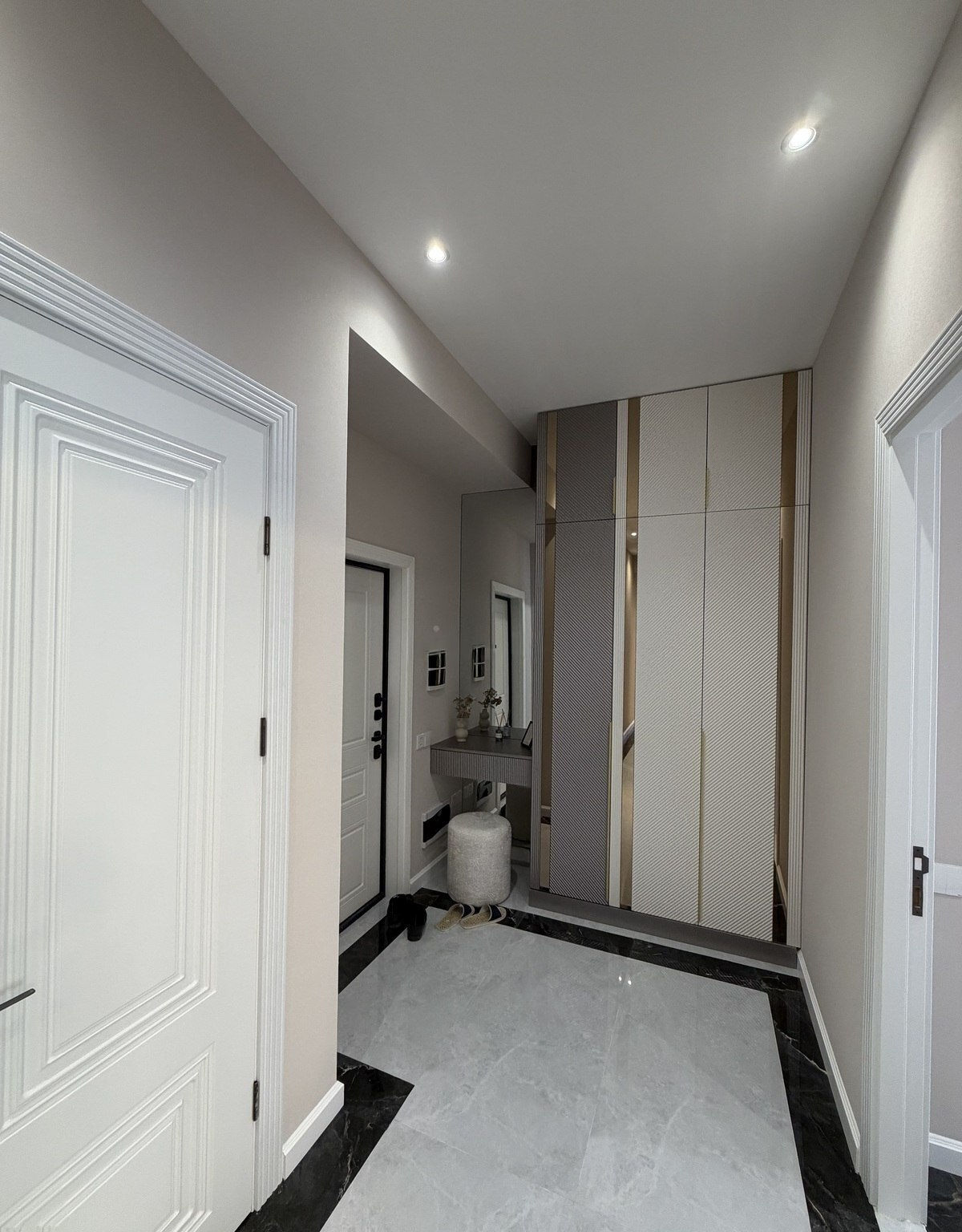 3 otaqlı mənzil 113 m² satılır — Mənzil, Bakı (7)