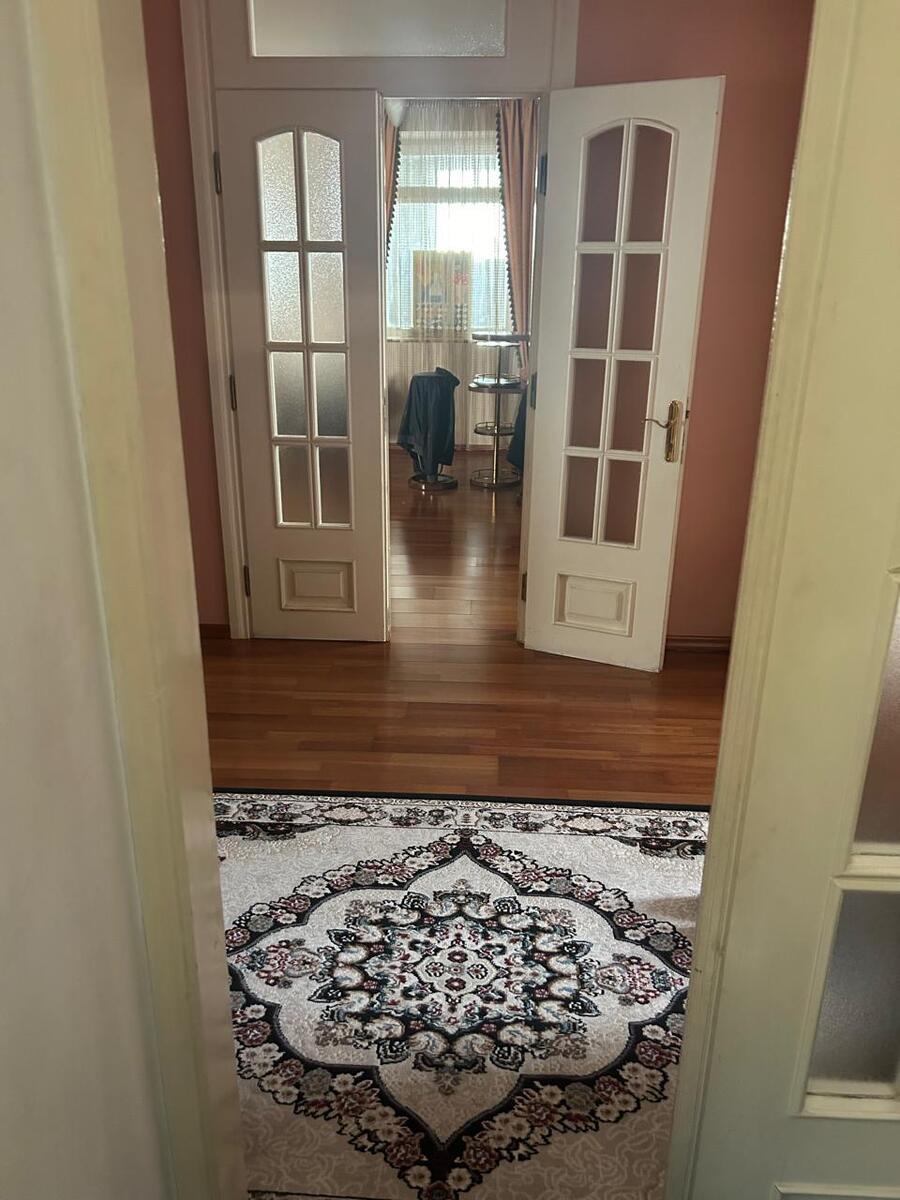 Satılır 7 otaqlı köhnə tikili 400 m² — Mənzil, Bakı (8)