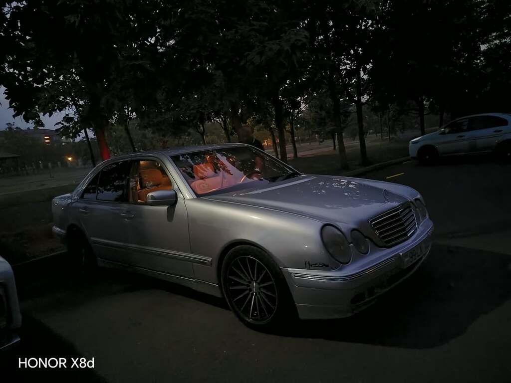 Mercedes E 240, 2.4 L, 2000 il, 285 624 km 99-LX-103 — Avtomobillər, Qazax (3)