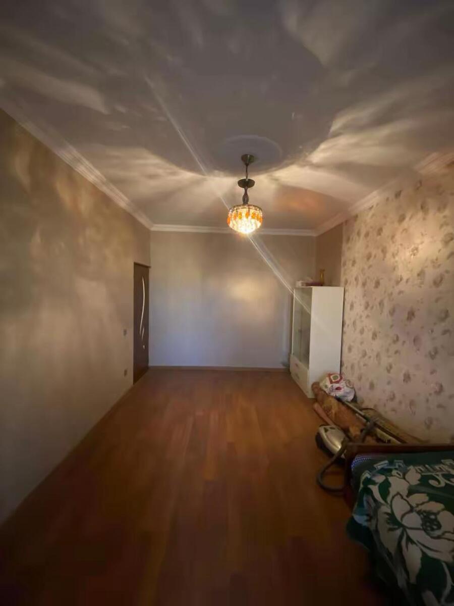 İcarəyə verilir 4 otaqlı köhnə tikili 95 m² — Mənzil, Bakı (8)