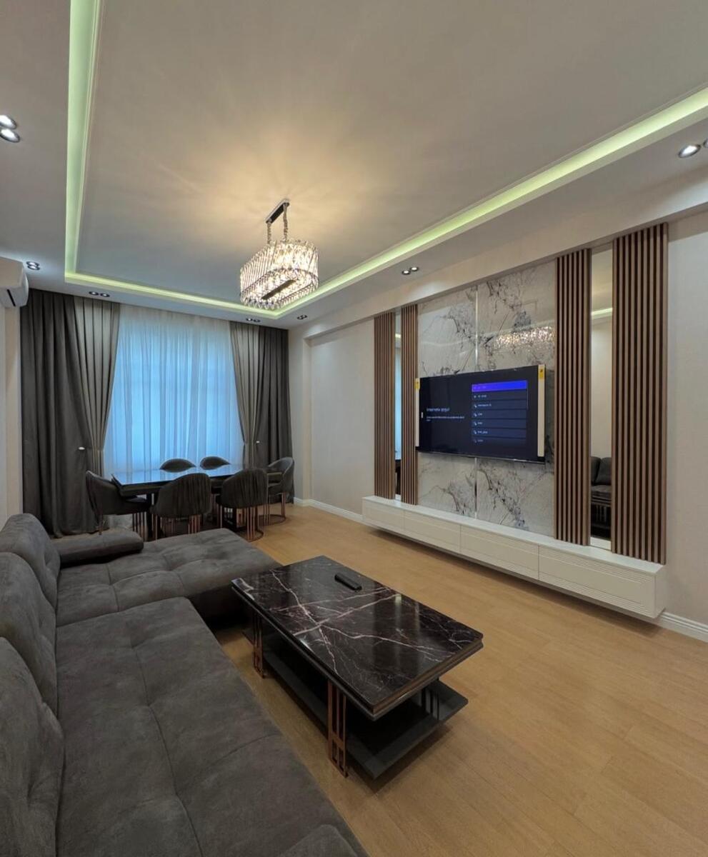 Satılır 3 otaqlı yeni tikili 120 m² — Mənzil, Bakı (2)