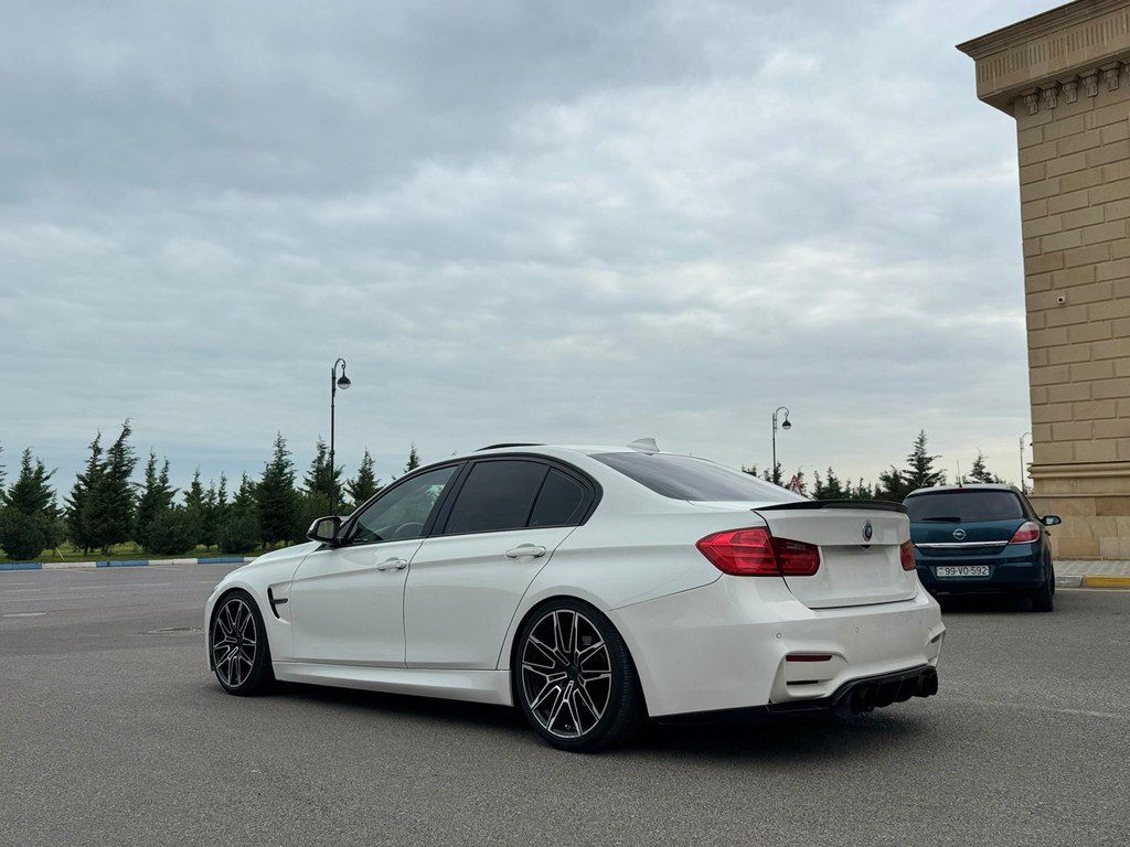 BMW 330, 2.0 L, 2015 il, 204 000 km — Avtomobillər, Sumqayıt (11)