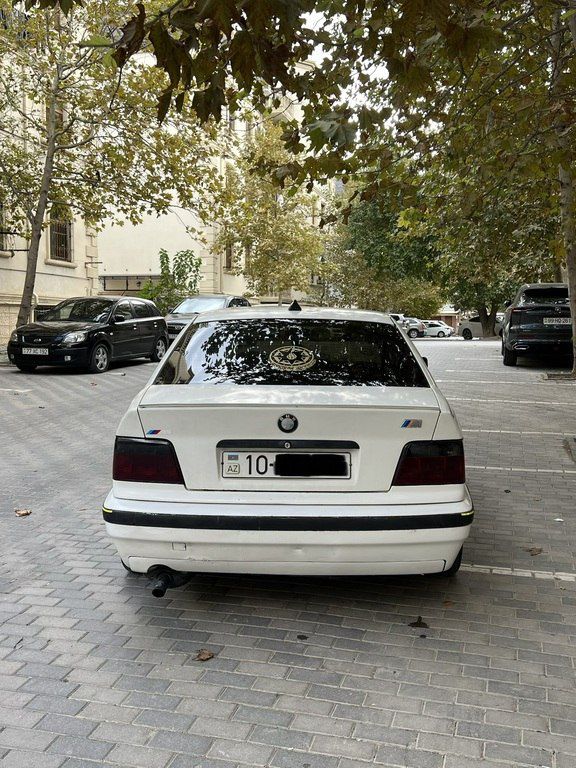 BMW 318, 1.8 L, 1993 il, 548 424 km — Avtomobillər, Bakı (2)